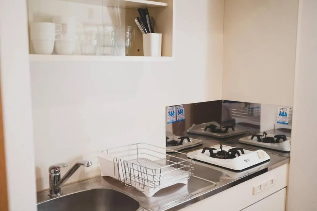 Kyobashi Base Apartment Osaka