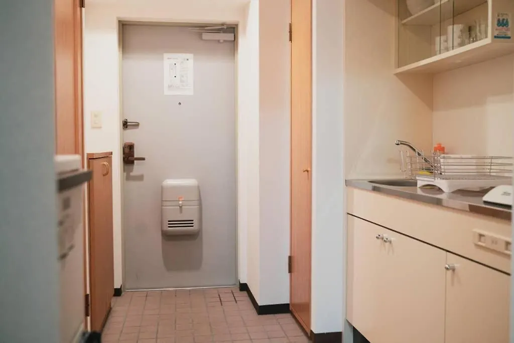 Kyobashi Base Apartment Osaka